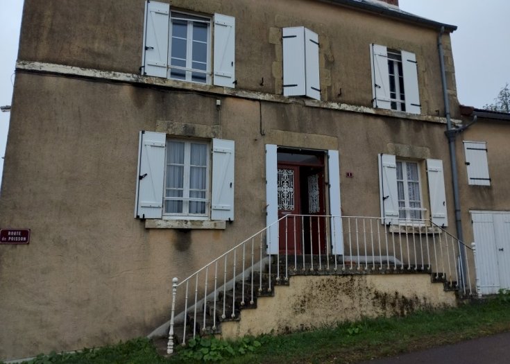 Maison aux portes du Morvan