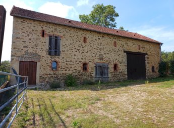 Belle grange dans le MORVAN